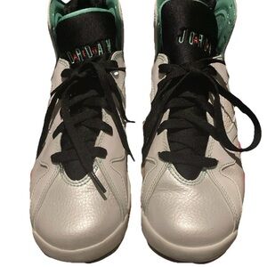 Womens Nike Air Jordan Size 6.5